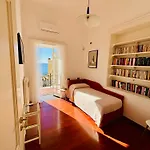 別荘 Charming Posillipo Sea View Ibiscus House