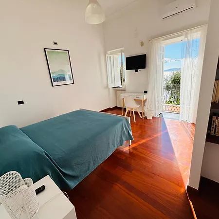 Charming Posillipo Sea View Ibiscus House 別荘