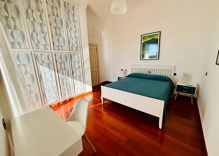 Prázdninový dům Charming Posillipo Sea View Ibiscus House Neapol